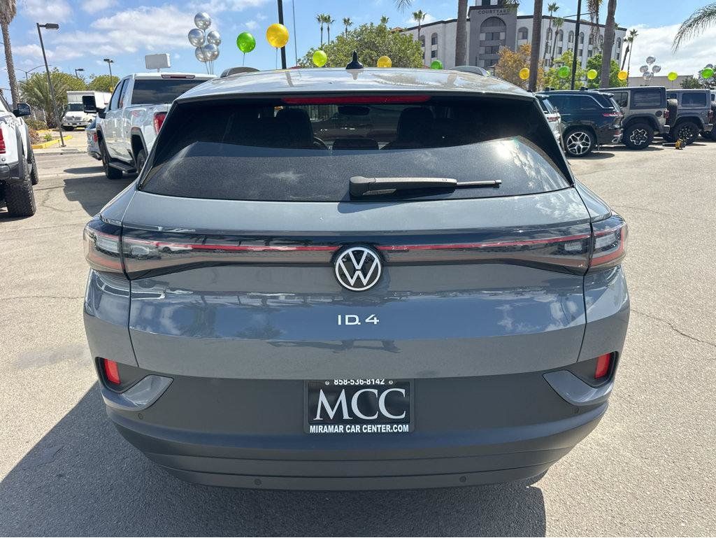 Used 2023 Volkswagen ID.4 Pro S RWD image 12