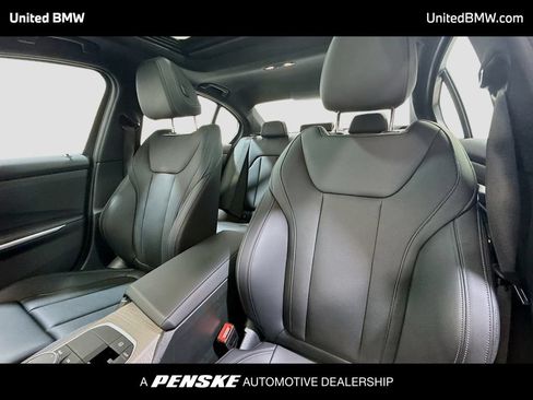 Used 2025 BMW 330i Sedan RWD image 5