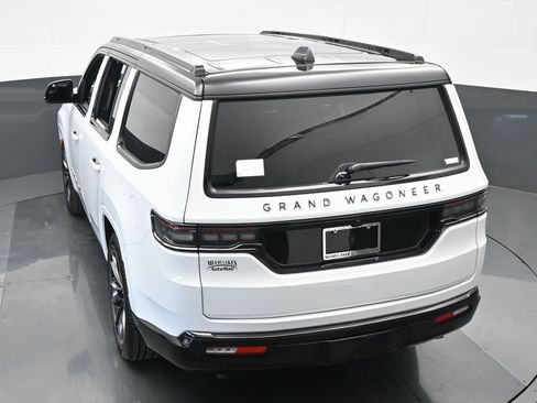 Used 2024 Jeep Grand Wagoneer Series II w/ Quick Order Packagew 28T image 50