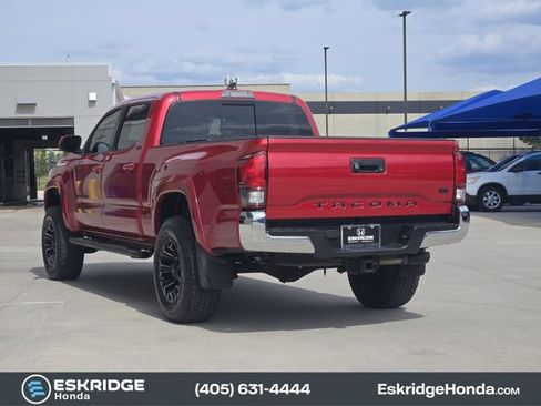 Used 2021 Toyota Tacoma SR5 RWD image 5
