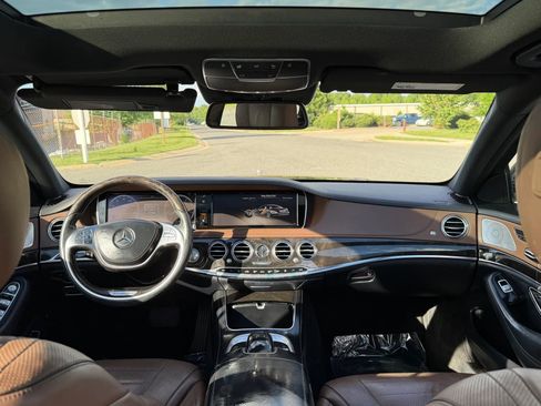 Used 2014 Mercedes-Benz S 550 Sedan w/ Edition 1 Package image 15