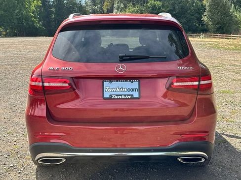 Used 2017 Mercedes-Benz GLC 300 4MATIC image 8