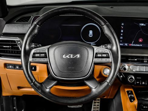 Used 2023 Kia Telluride SX X-Pro AWD/4WD image 16