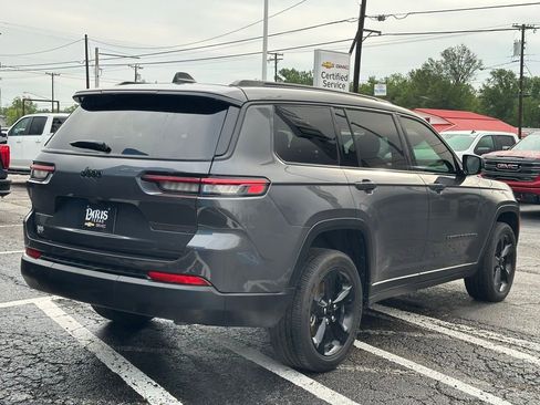 Used 2025 Jeep Grand Cherokee L Altitude RWD image 5