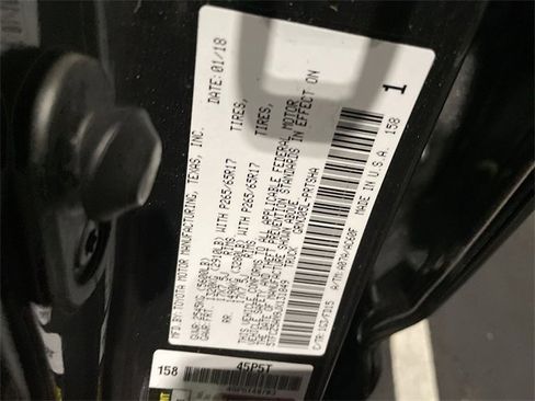 Used 2018 Toyota Tacoma TRD Sport image 25