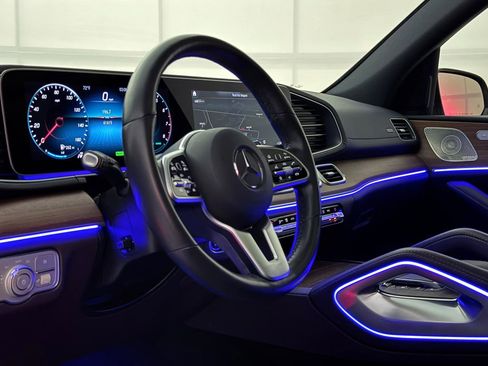 Used 2022 Mercedes-Benz GLS 450 4MATIC image 21