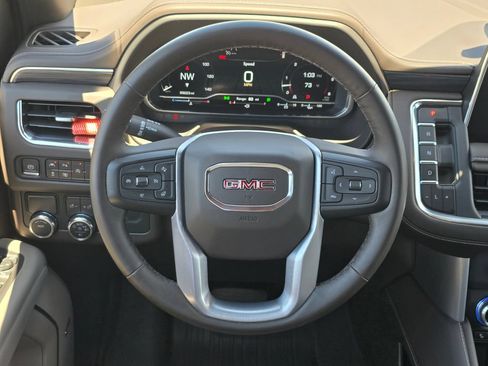 Certified 2023 GMC Yukon SLT w/ SLT Luxury Package RWD image 7