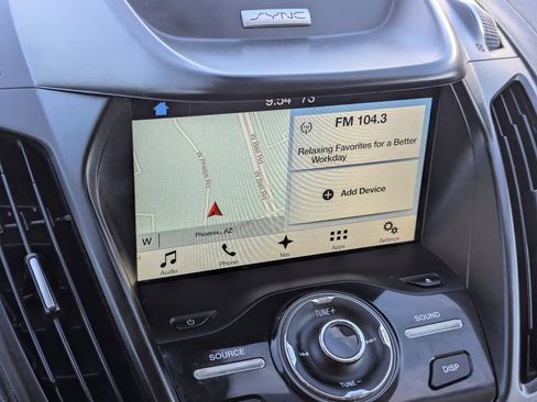 Used 2017 Ford Escape Titanium image 24