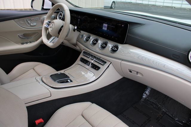 Used 2023 Mercedes-Benz E 450 Coupe image 11