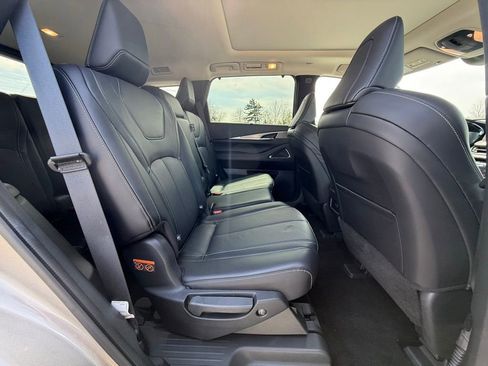 Used 2025 INFINITI QX60 Luxe AWD/4WD image 34