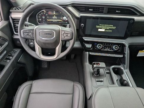 New 2026 GMC Sierra 1500 Denali w/ Technology Package AWD/4WD image 9