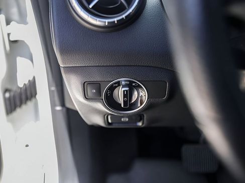 Used 2019 Mercedes-Benz CLA 250 image 15