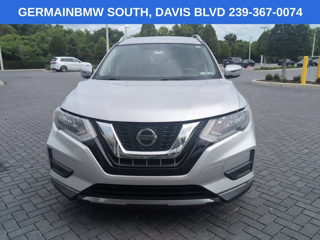 Used 2018 Nissan Rogue SV FWD image 4