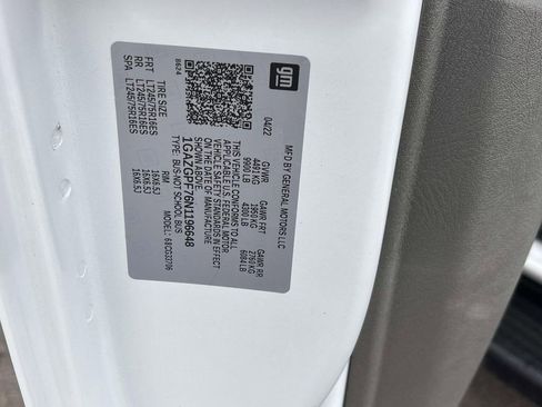 Used 2022 Chevrolet Express 3500 LT w/ LT Preferred Equipment Group image 31