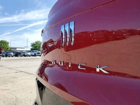 New 2026 Buick Envista Sport Touring image 7