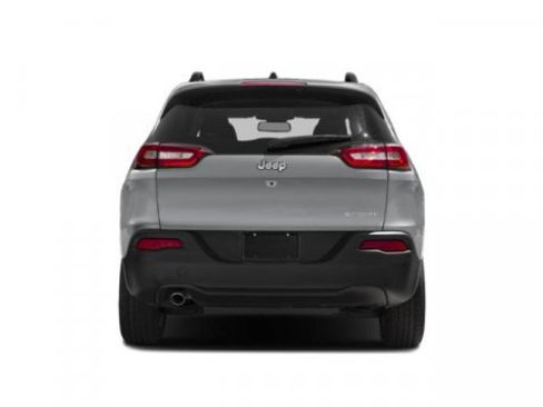 Used 2015 Jeep Cherokee Sport w/ Cold Weather Group image 8