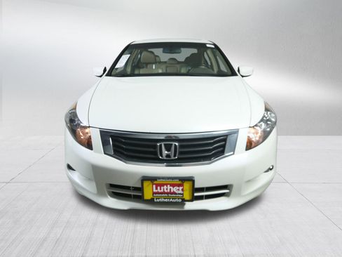 Used 2009 Honda Accord EX-L image 2