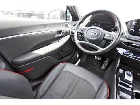 Used 2023 Hyundai Sonata SEL Plus w/ Cargo Package FWD image 10