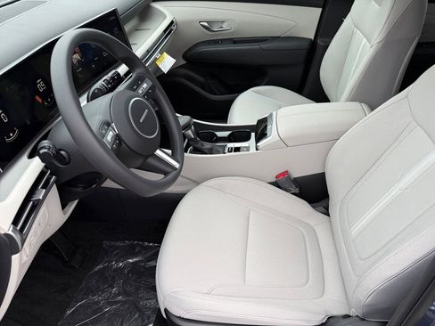 New 2026 Hyundai Tucson SEL FWD image 10