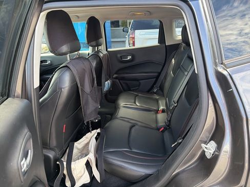 Used 2018 Jeep Compass Trailhawk w/ Leather Interior Group image 3