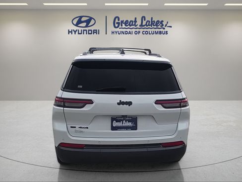 Used 2023 Jeep Grand Cherokee L Laredo AWD/4WD image 4