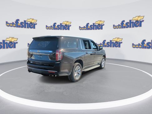 Certified 2024 Chevrolet Suburban Premier w/ Premium Package image 8