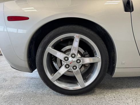 Used 2008 Chevrolet Corvette Coupe RWD image 21