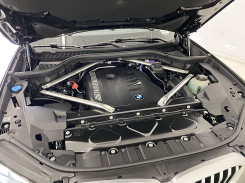 Used 2026 BMW X5 xDrive40i w/ Executive Package image 32