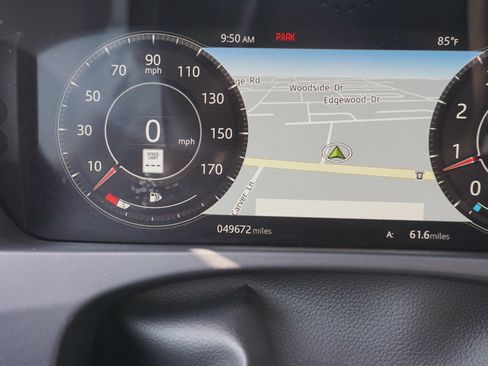 Used 2019 Jaguar F-PACE Portfolio AWD/4WD image 13