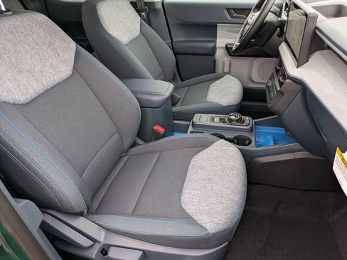 New 2025 Ford Maverick XLT w/ XLT Luxury Package image 19