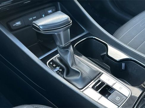 Used 2022 Hyundai Santa Cruz SEL Premium image 19