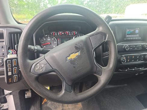 Used 2017 Chevrolet Silverado 1500 W/T w/ Trailering Package RWD image 13