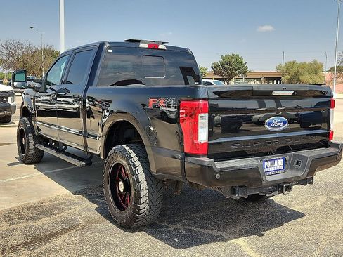 Used 2019 Ford F250 Lariat AWD/4WD image 2
