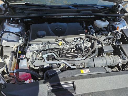 Used 2025 Toyota Camry LE image 23