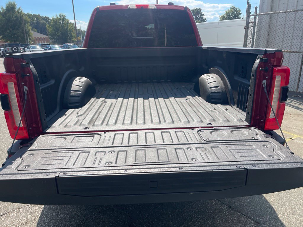 Used 2024 Ford F250 XLT w/ XLT Premium Package AWD/4WD image 33