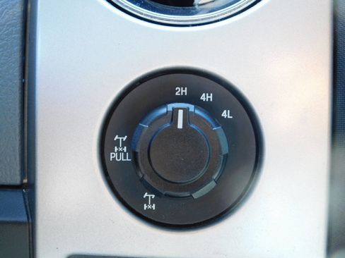 Used 2014 Ford F150 XLT w/ Equipment Group 302A Luxury image 11