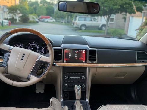 Used 2012 Lincoln MKZ AWD image 9