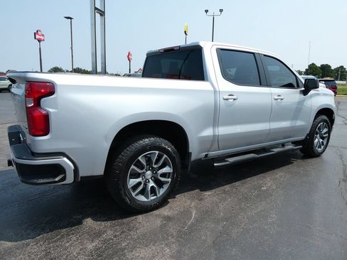Certified 2022 Chevrolet Silverado 1500 RST AWD/4WD image 5