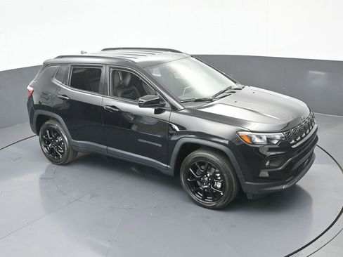 New 2026 Jeep Compass Latitude image 50