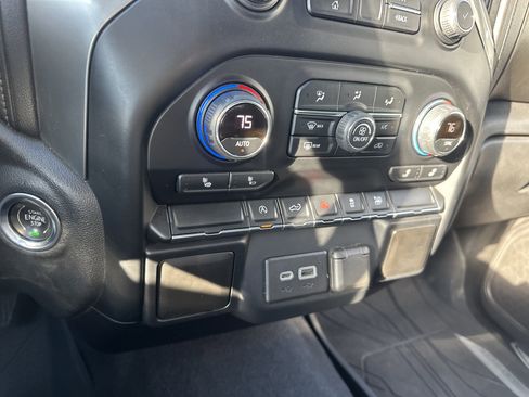 Used 2020 Chevrolet Silverado 1500 LT w/ All-Star Edition image 18