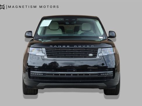 Used 2024 Land Rover Range Rover Long Wheelbase SE AWD/4WD image 5