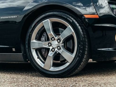 Used 2010 Chevrolet Camaro SS w/ LPO, Ground Effects Package RWD image 43