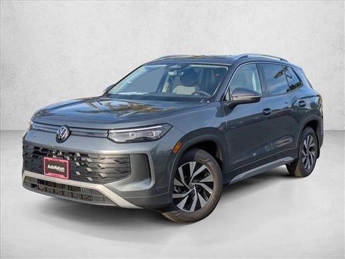 New 2026 Volkswagen Tiguan S image 1