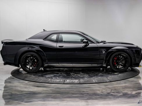 Used 2020 Dodge Challenger SRT Hellcat Redeye image 24