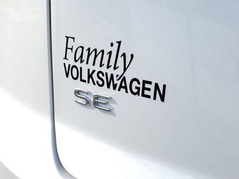 New 2026 Volkswagen Atlas Cross Sport SE FWD image 6