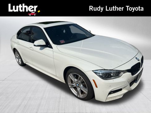 Used 2017 BMW 340i xDrive Sedan AWD/4WD image 1