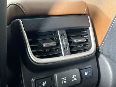 Used 2020 Subaru Outback Touring XT AWD/4WD image 38
