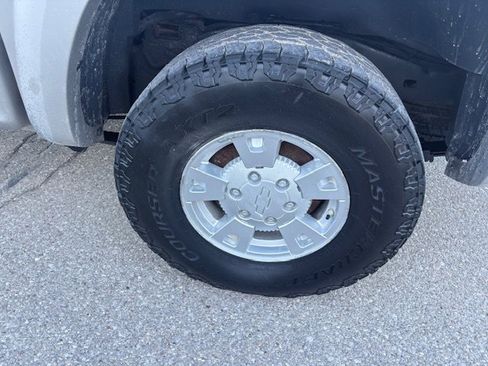 Used 2008 Chevrolet Colorado LT w/ LT Preferred Equipment Group image 12