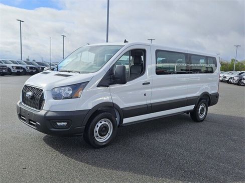 New 2025 Ford Transit 350 XL image 3