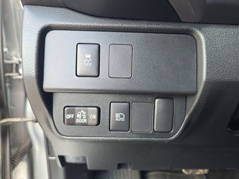 Used 2023 Toyota Tacoma SR5 RWD image 20